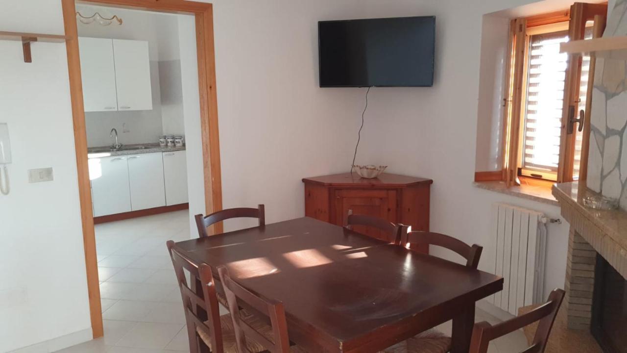 Appartamento Casa Vacanze Al Borgo Antico Aieta Esterno foto