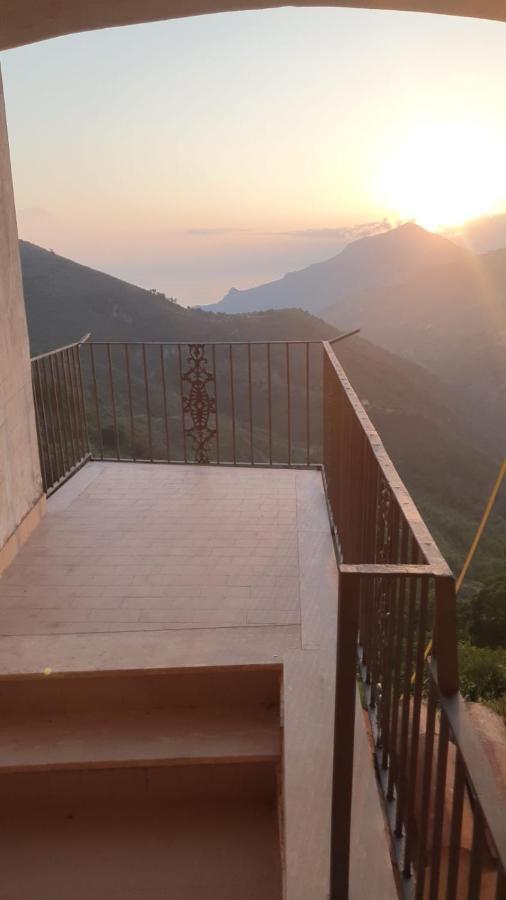 Appartamento Casa Vacanze Al Borgo Antico Aieta Esterno foto